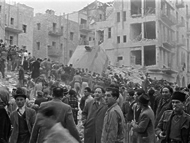 Ben yehuda Street 22 feb. 1948 (photo: David Rubinger)