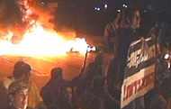 Right-wingers burning tires on Ayalon Freeway