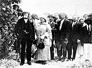 Edmond de Rothschild visits Eretz Yisrael settlements