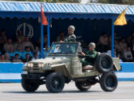 Iranian Revolutionary Guards in parade (photo credit: M-ATF, from military.ir and iranmilitaryforum.net)
